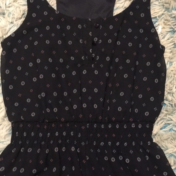 Short romper - Picture 2 of 3